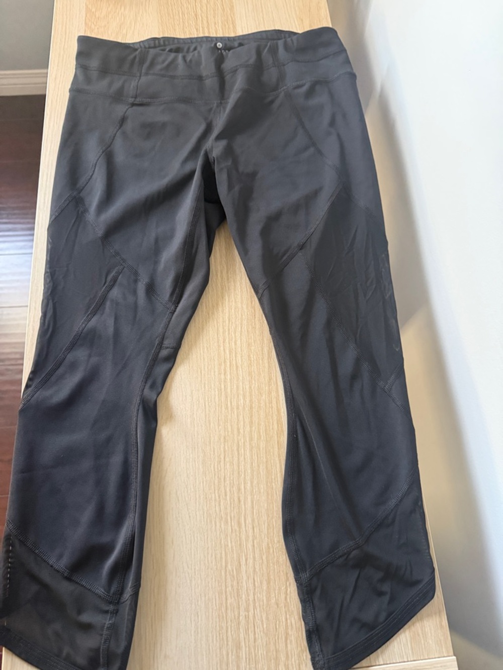 Athleta Black Mid-Rise Performance Leggings